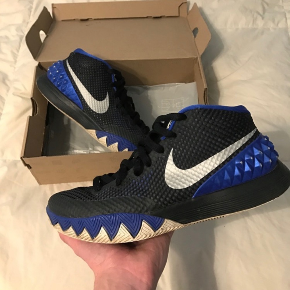 Nike Kyrie 1 "Brotherhood"